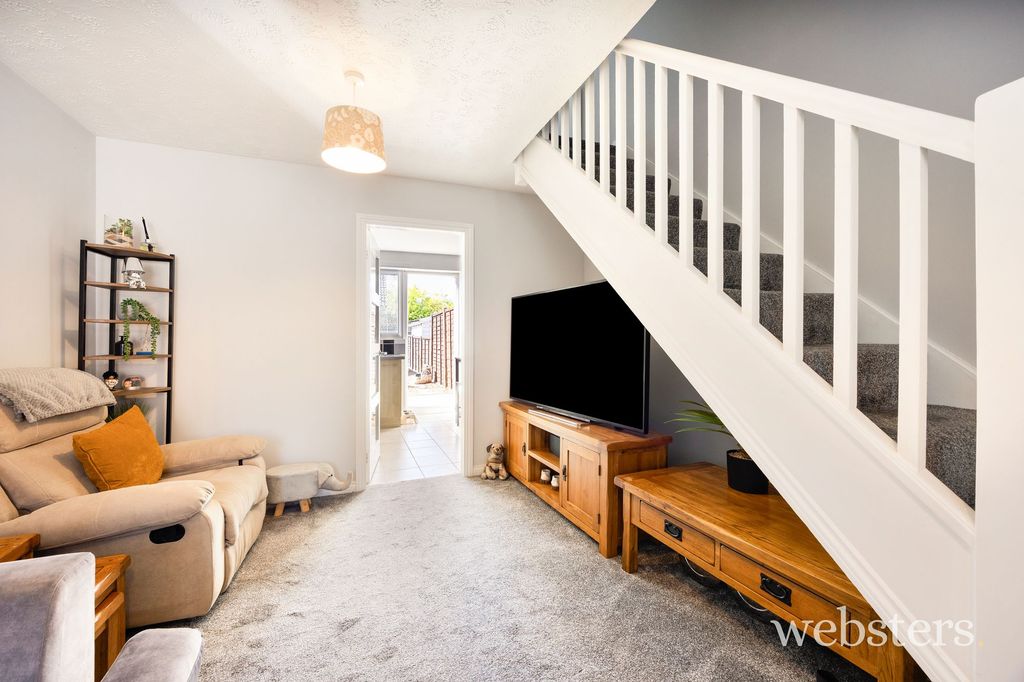 Property photo 2 of 16