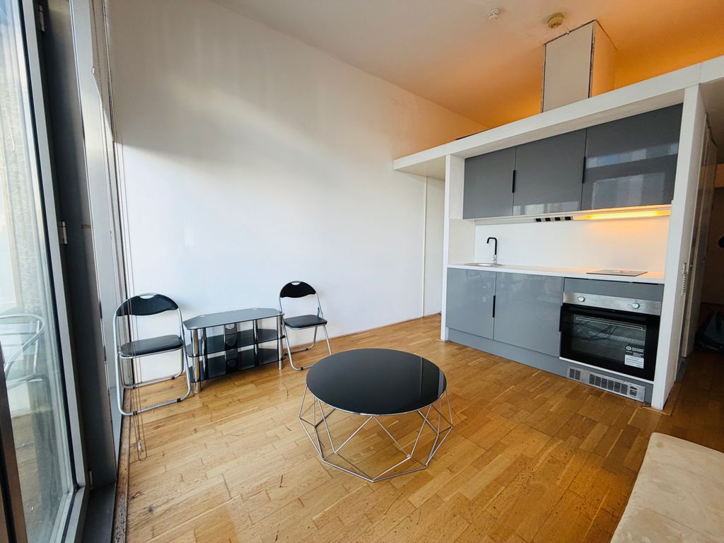 Property photo 2 of 10 Gallery