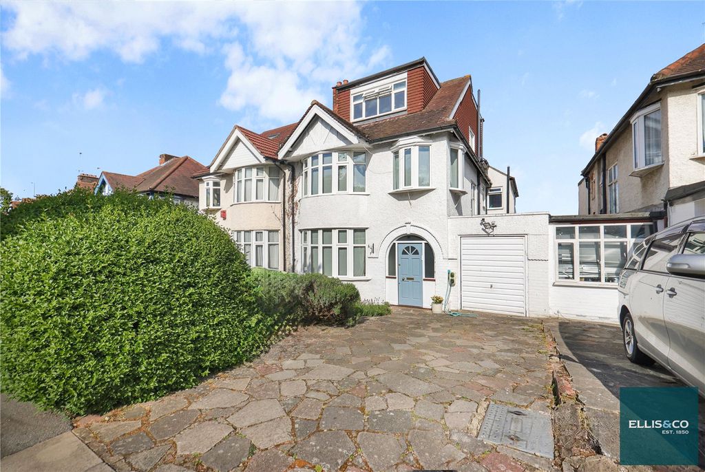 Property photo 1 of 24 Picture No. 83