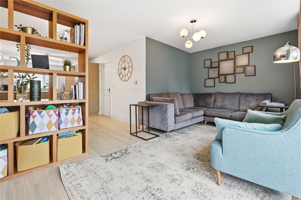 Property photo 3 of 16 Picture No. 18