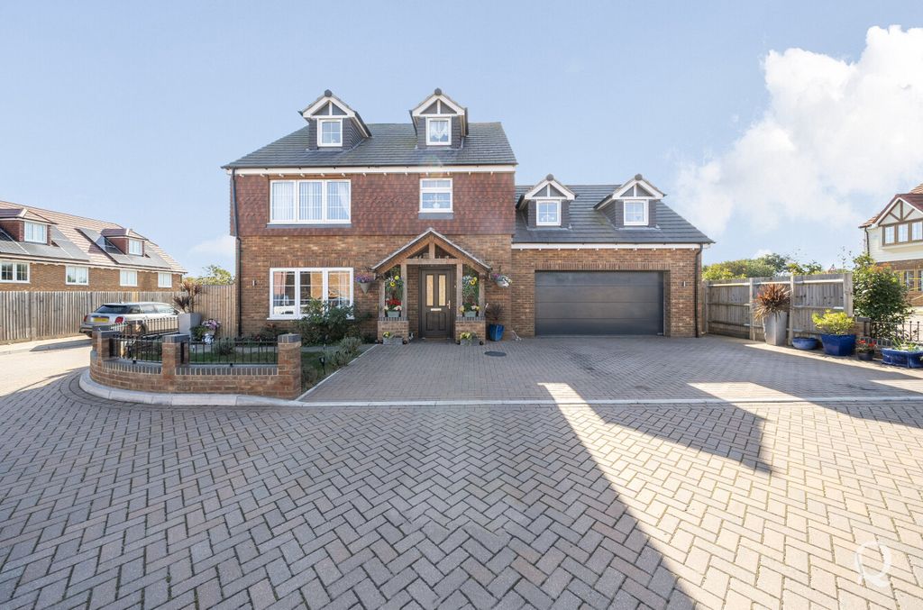 Property photo 1 of 22 4F733B45-0761-458...