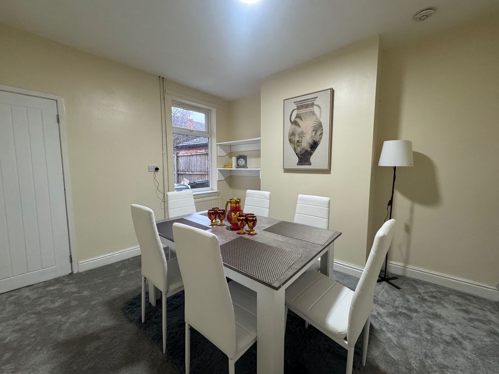 Property photo 2 of 10 Image