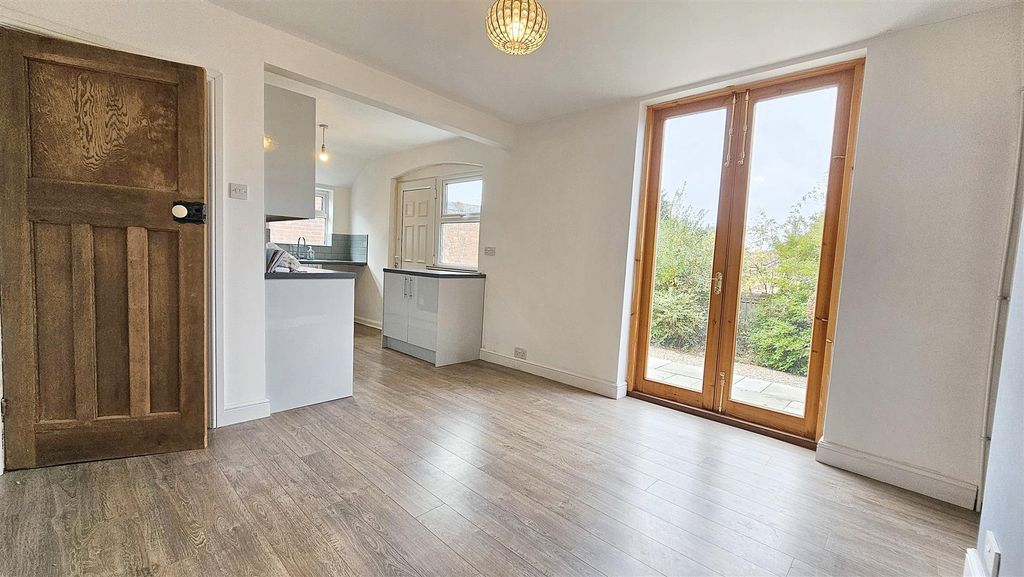 Property photo 2 of 16 20251016_113820.Jpg