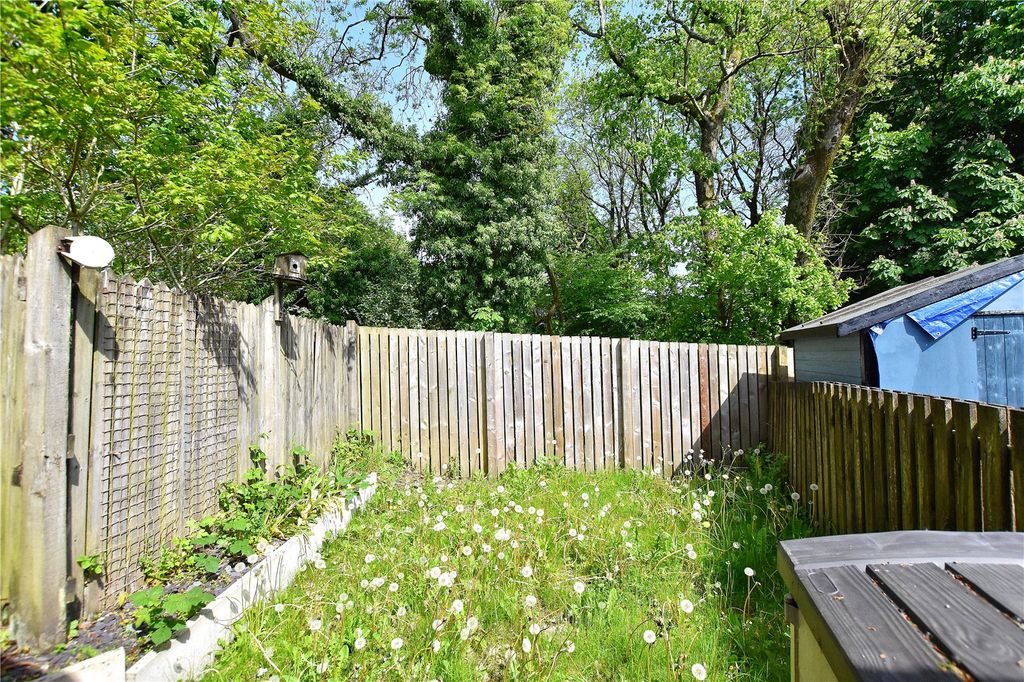 Property photo 3 of 12 Picture 3