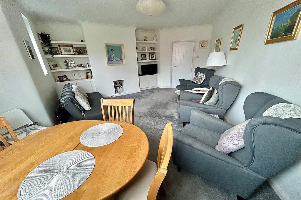 Property photo 3 of 13 Living Room