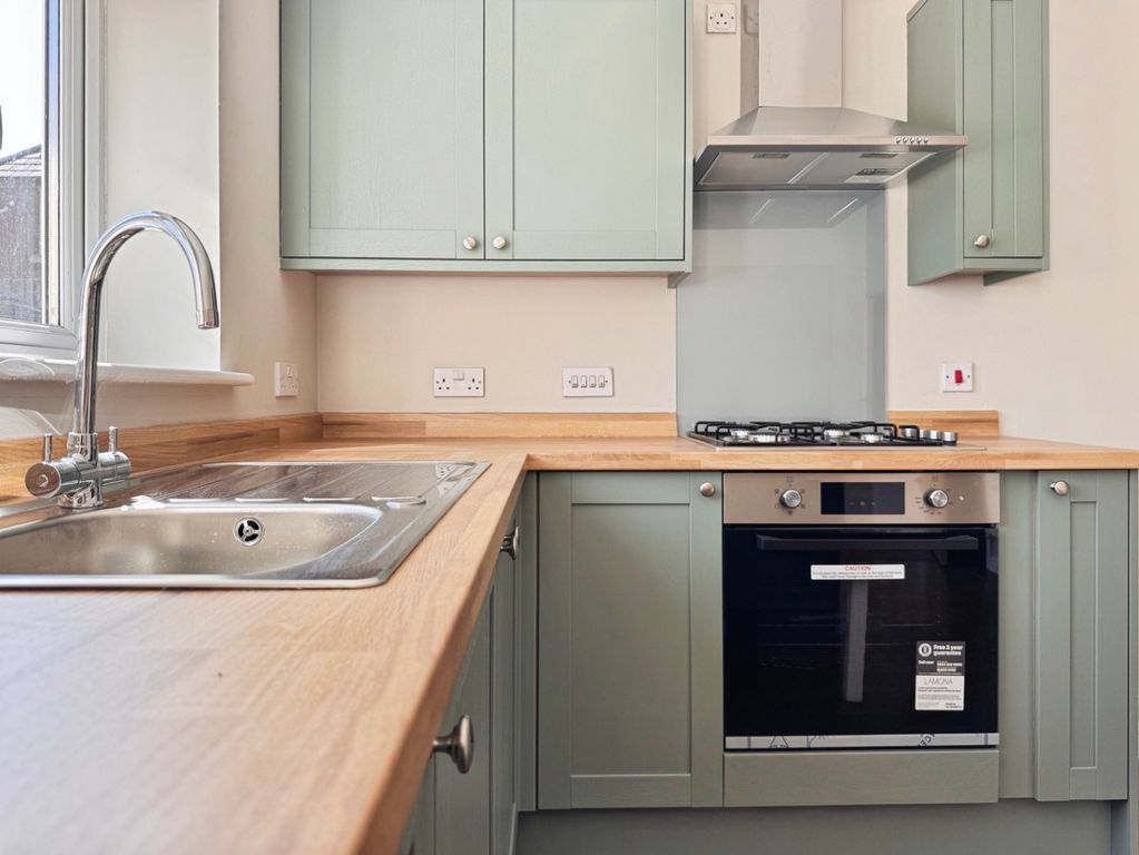Property photo 3 of 26 5262865
