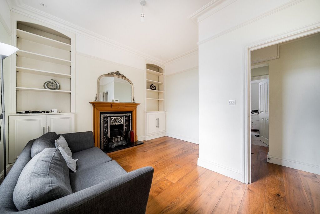 Property photo 2 of 15 Picture No. 07