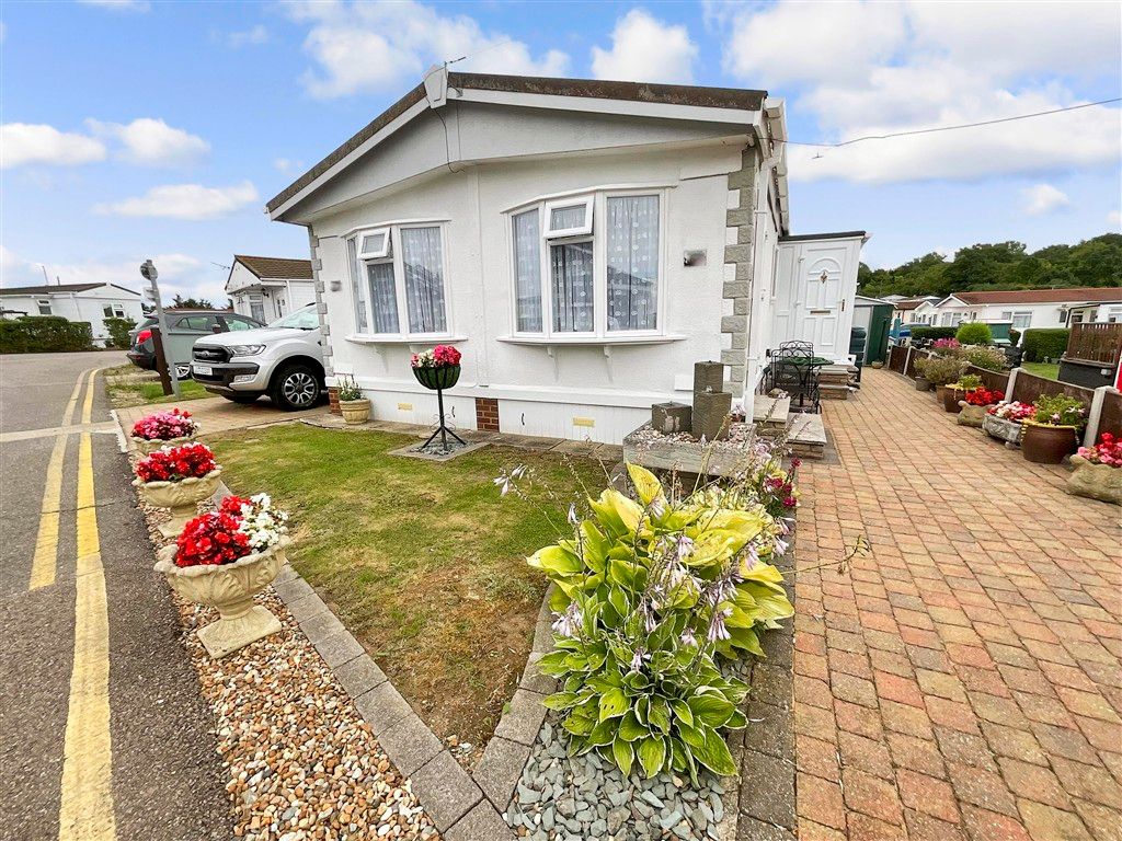 Property photo 2 of 9 Front