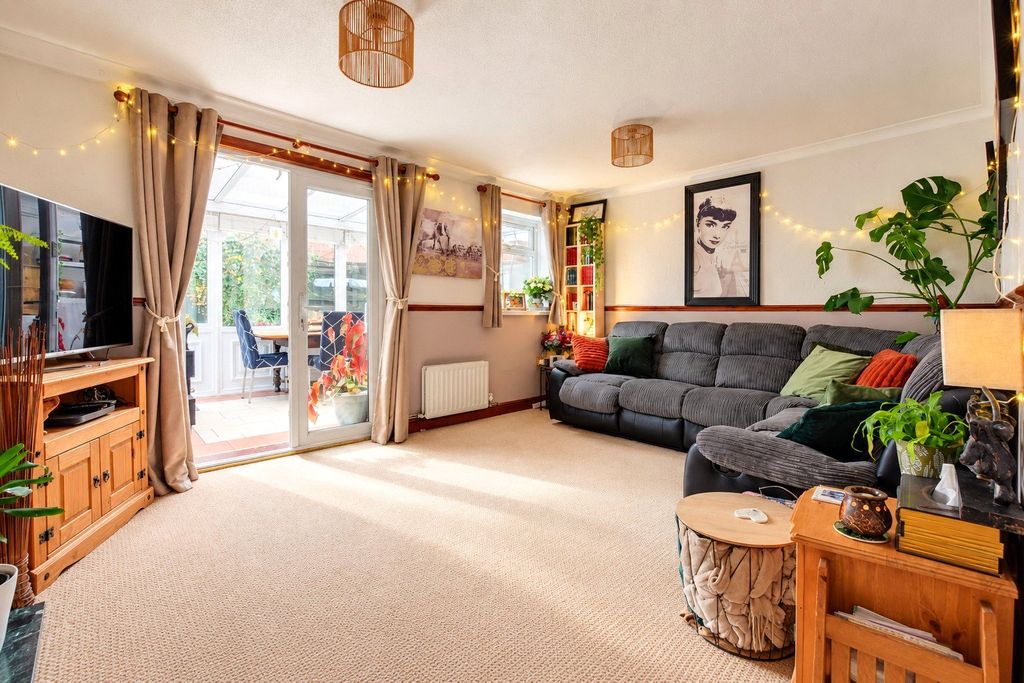 Property photo 2 of 10 Picture No. 05