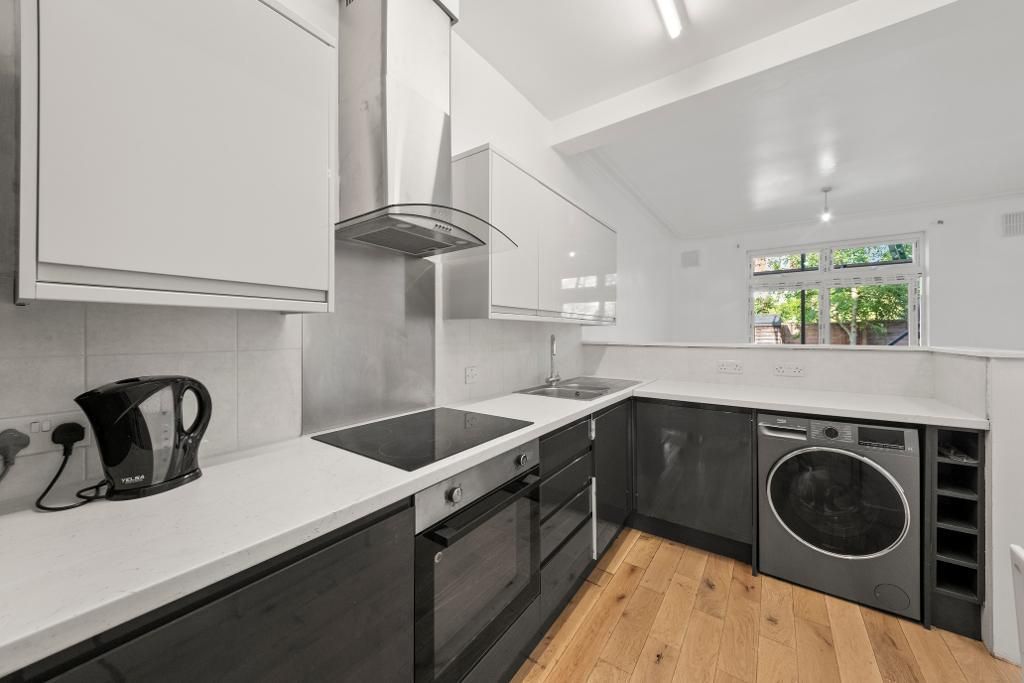 Property photo 2 of 18 Photo 2