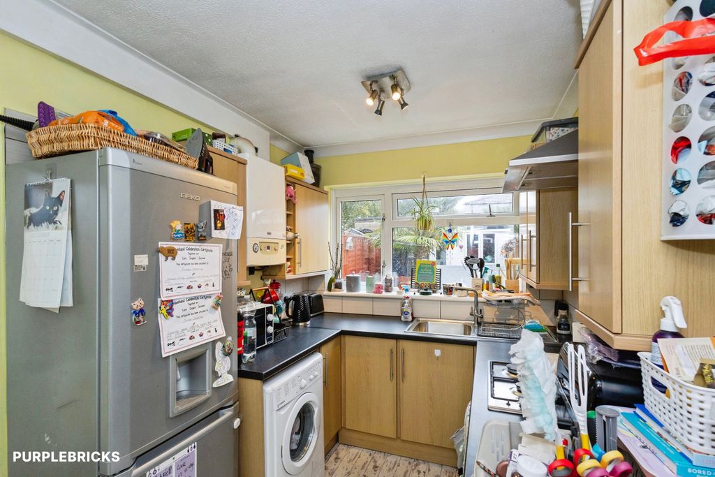 Property photo 2 of 16