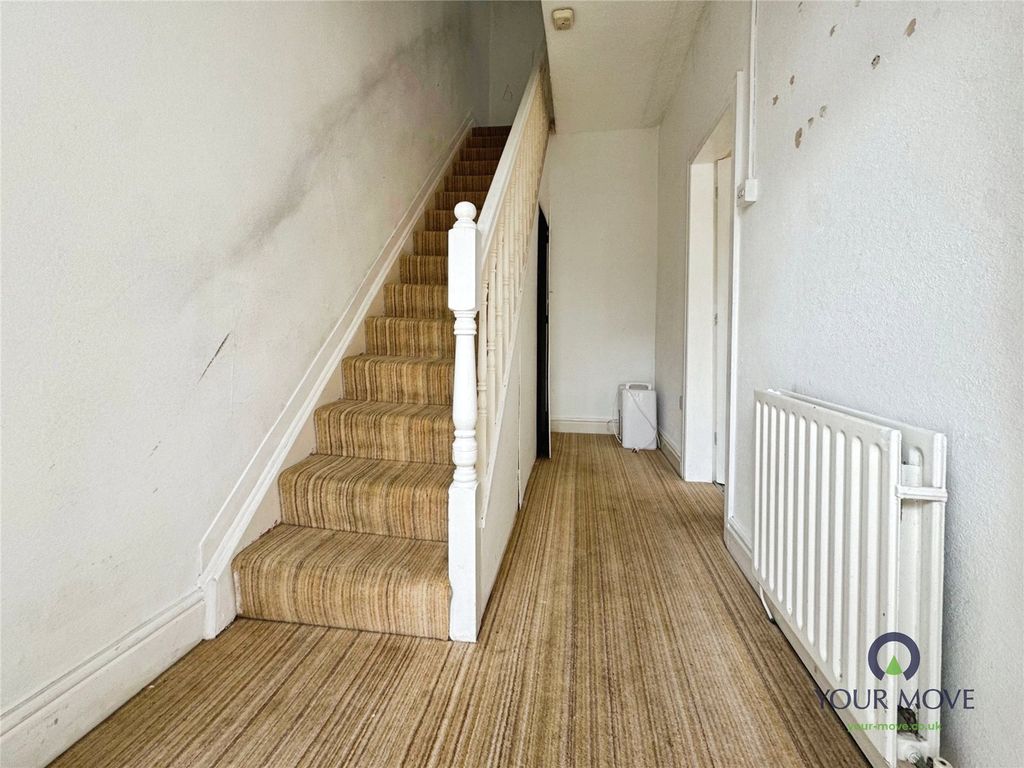 Property photo 2 of 14 Picture No. 04