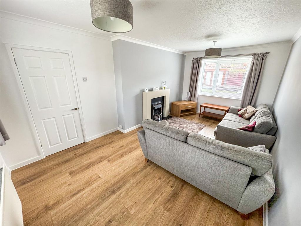 Property photo 2 of 36 Img_9824.Jpg