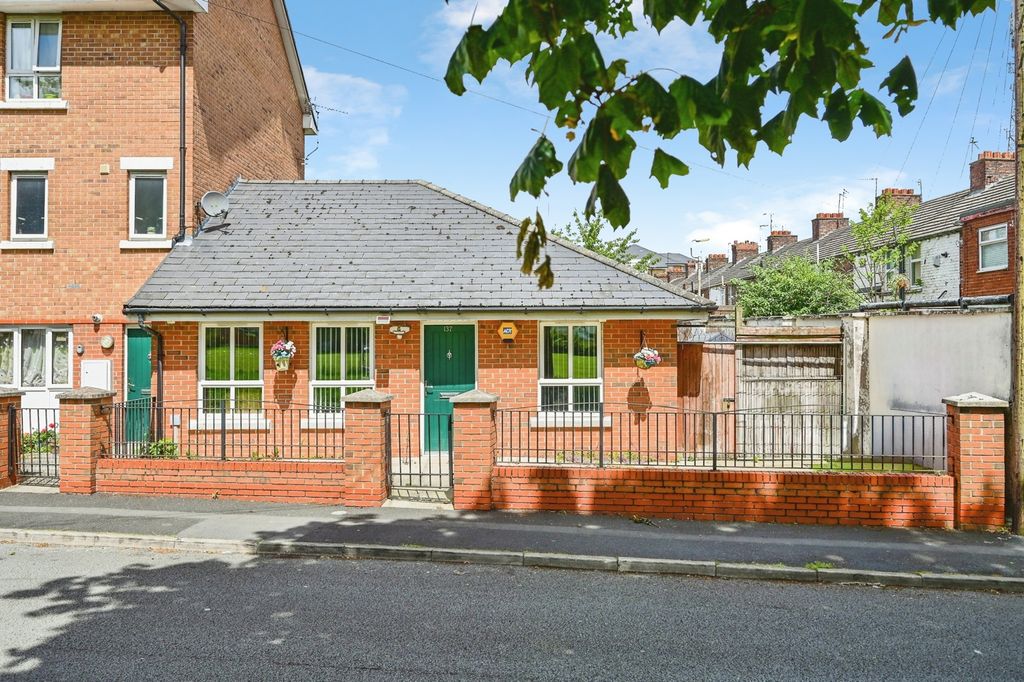 Property photo 1 of 13 Pbox-Img.Jpg