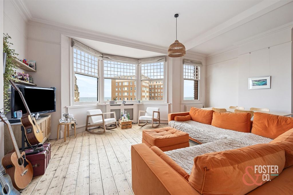 Property photo 1 of 22 St Catherines Terrace, 1 Flat 4-010.Jpg
