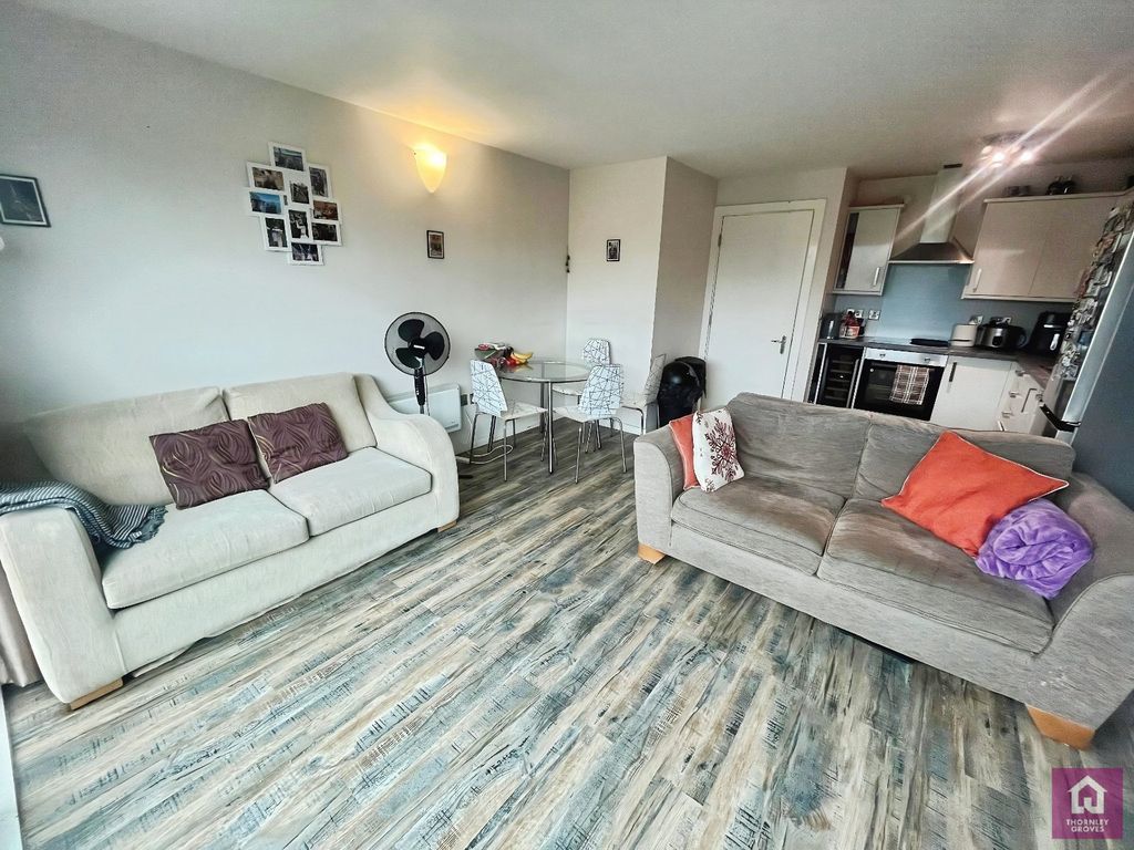 Property photo 3 of 13 Picture No. 15