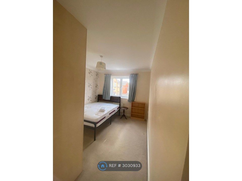 Property photo 1 of 3