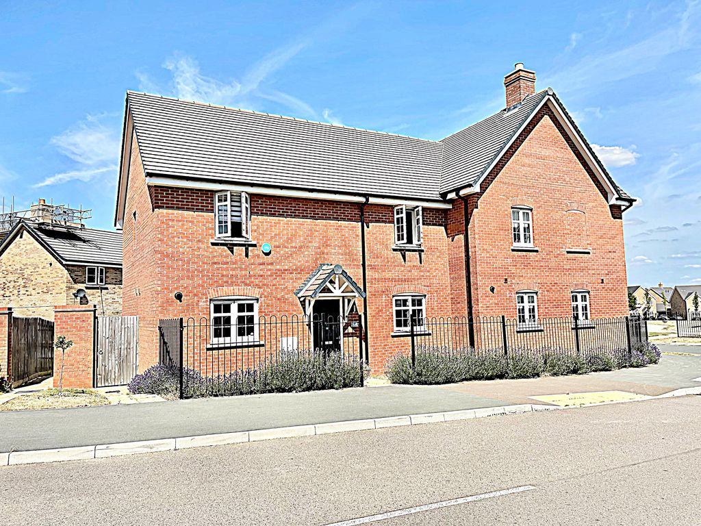 Property photo 1 of 20