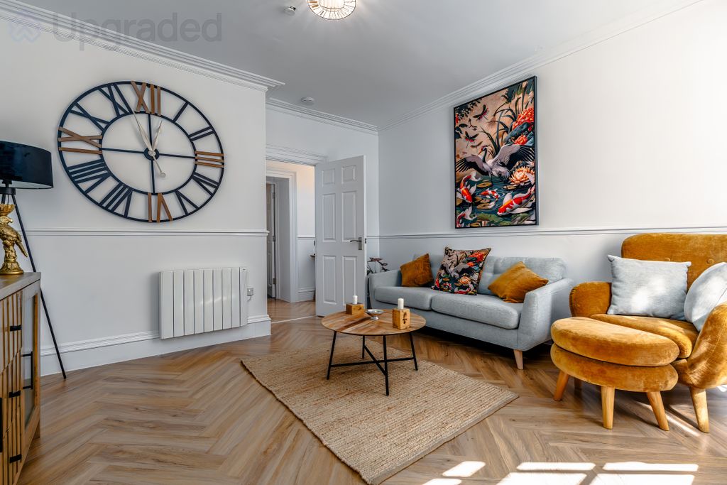 Property photo 2 of 22