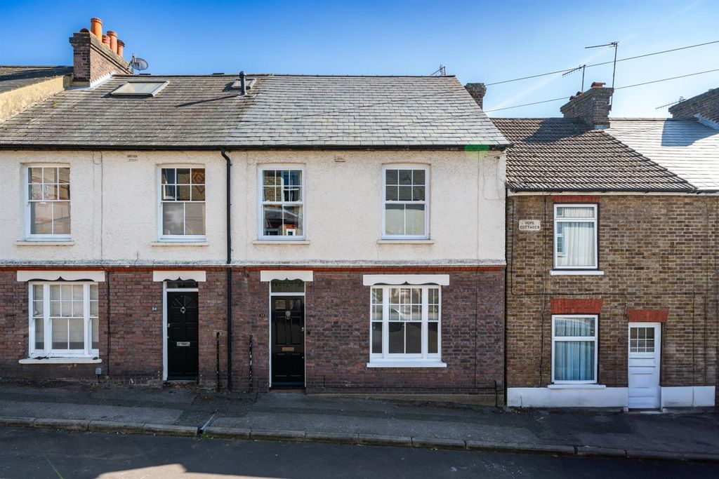 Property photo 1 of 19 32-Herbert-Street-2446.Jpg