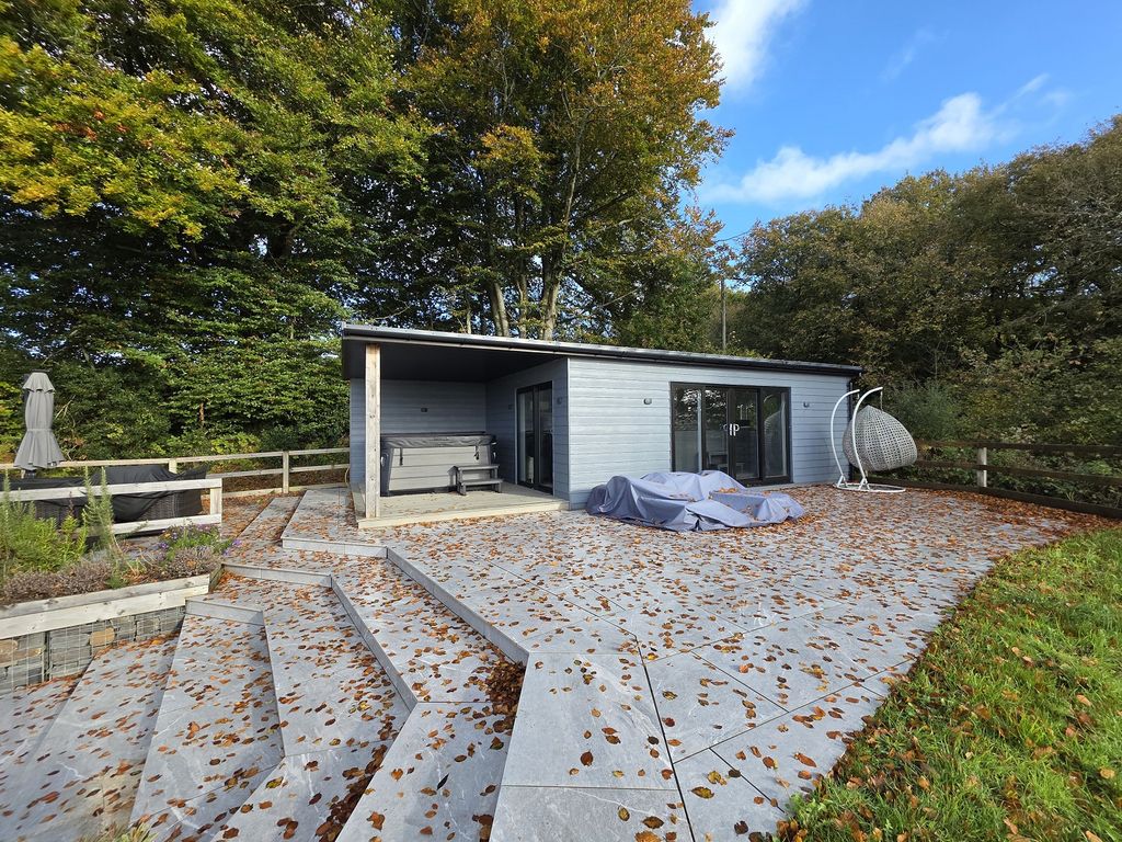 Additional image 31 of 6 bed detached house for saleOld Oak Tree Close, Birchgrove Road, Birchgrove, Swansea, City And County Of Swansea. SA7