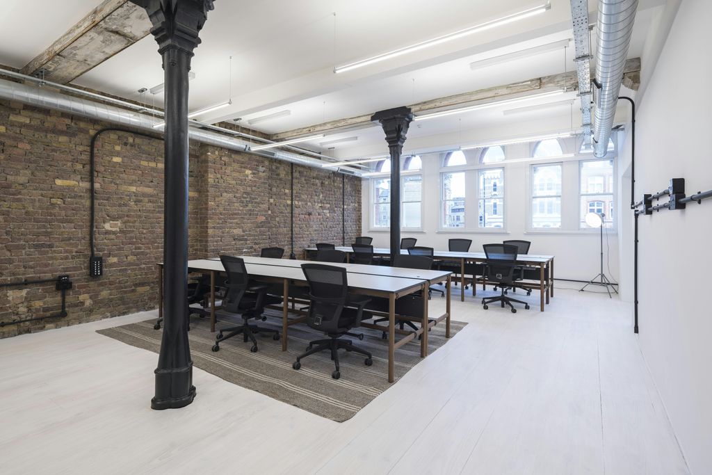 Property photo 1 of 30 2nd Floor Front