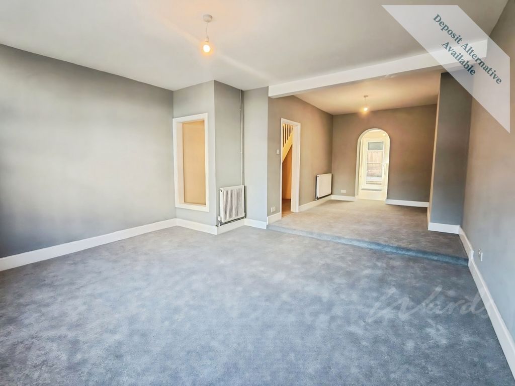 Property photo 2 of 9 Living