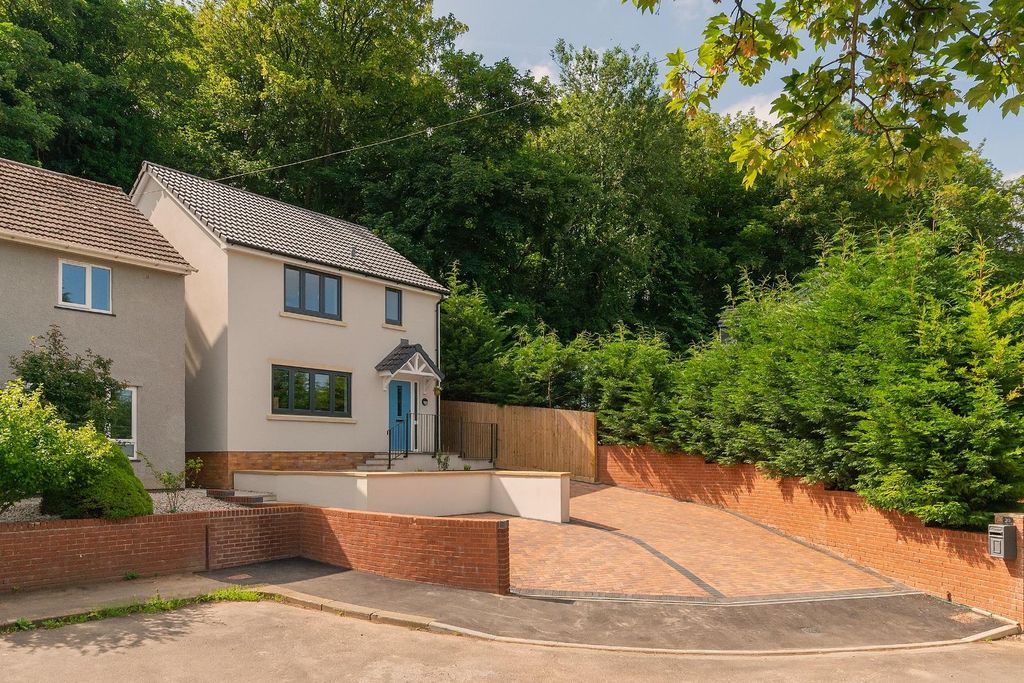 Property photo 2 of 24 1B9Chy - External A.Jpg