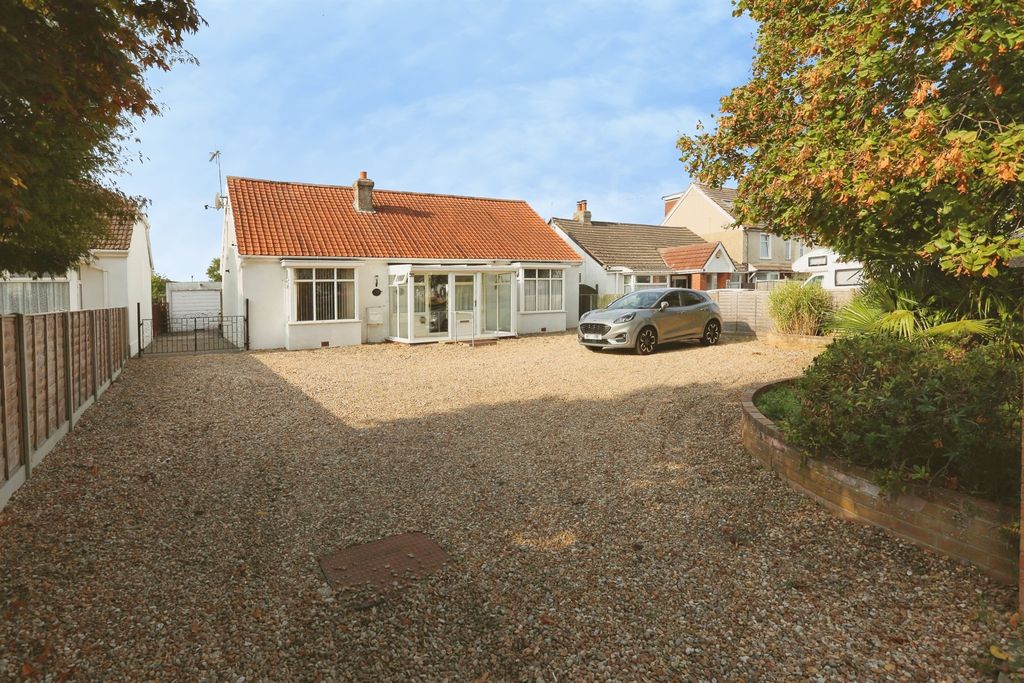 Property photo 1 of 23