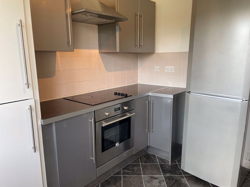 Property photo 2 of 9 Photo 7