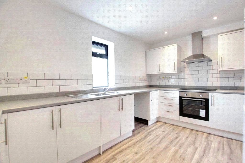 Property photo 2 of 13 Communal Kitchen
