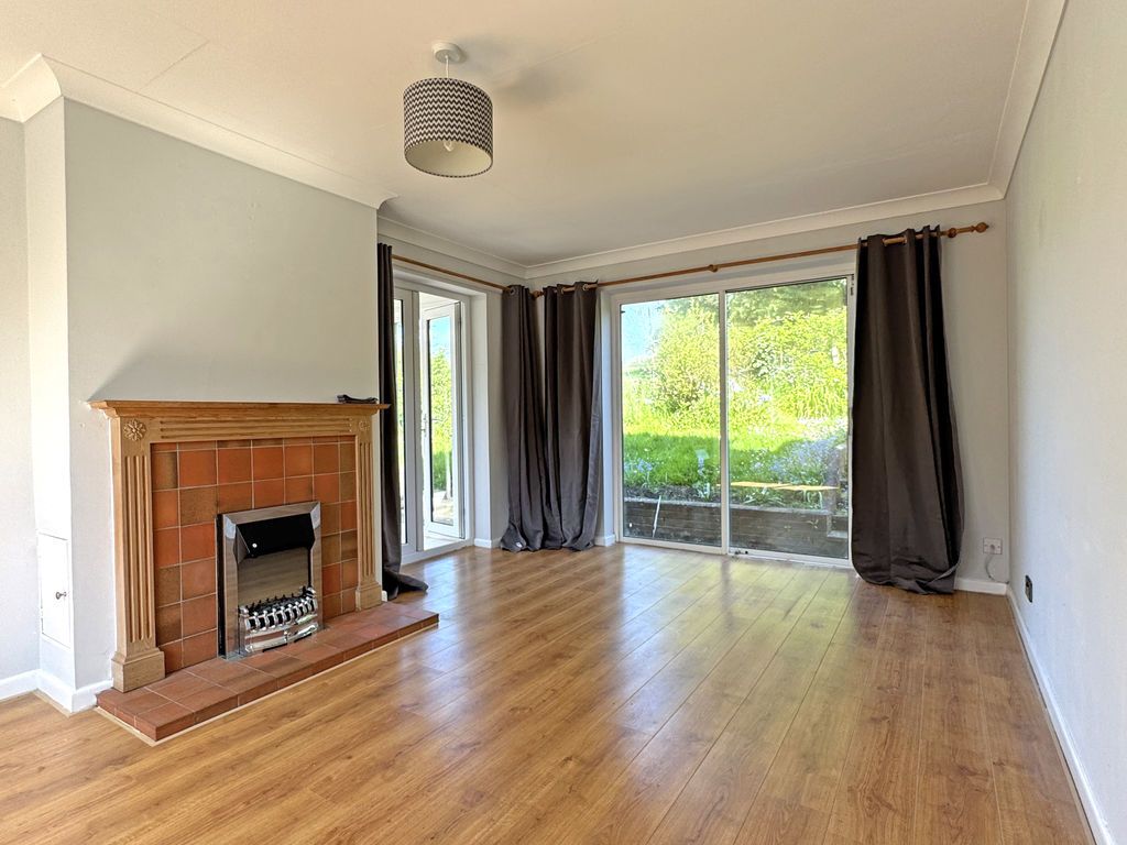Property photo 3 of 13 Photo 11