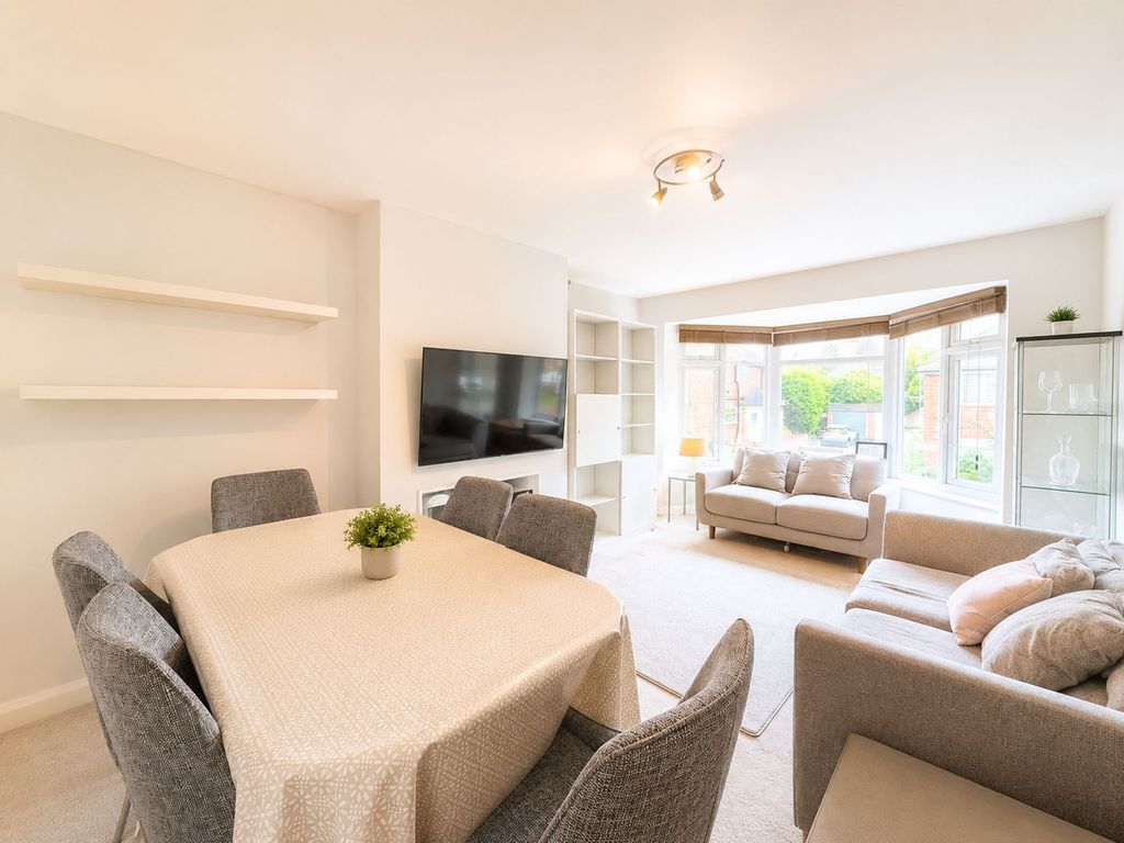 Property photo 1 of 14 Lounge/Dining Area