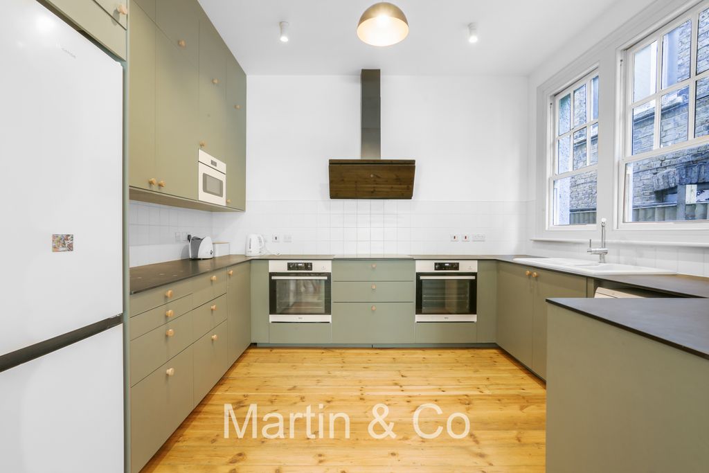 Property photo 3 of 37 Bu5A0407