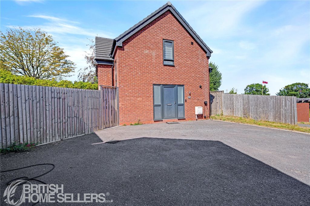Property photo 1 of 15 Picture No. 14