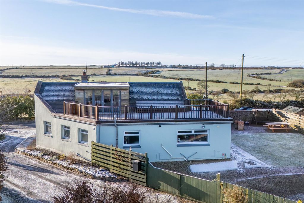 Property photo 1 of 28 Hawthorndean_Coldingham-22.Jpg