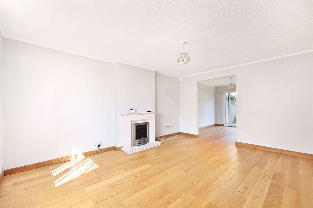 Property photo 2 of 14 Picture No. 02