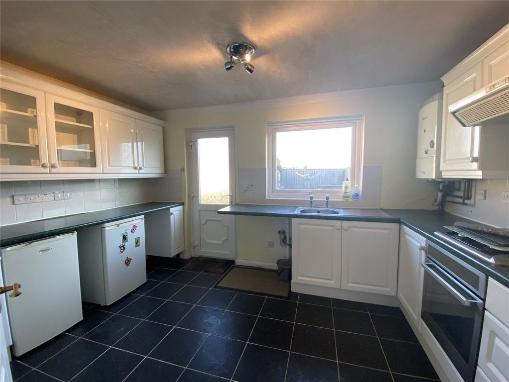 Property photo 2 of 10 Picture No. 06