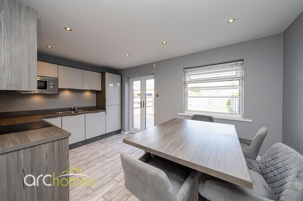 Property photo 3 of 23 Cranstal-10.Jpg