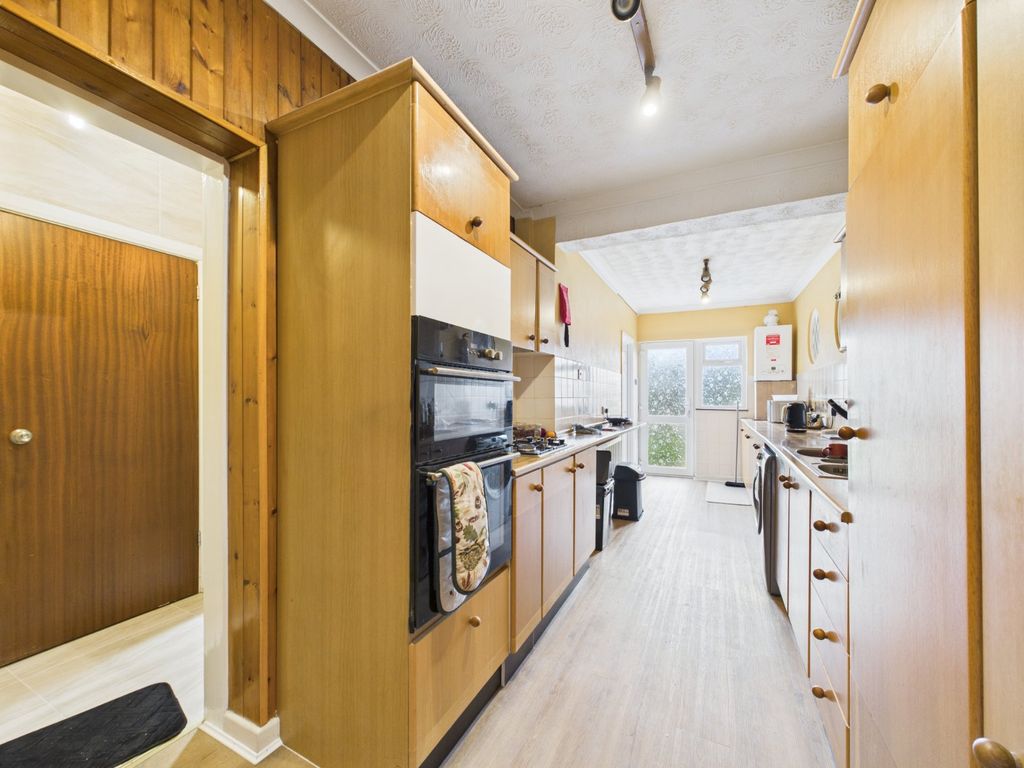 Property photo 2 of 21 Picture No. 03