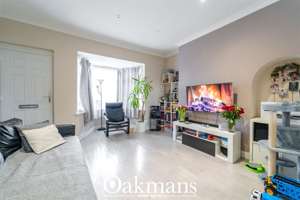 Property photo 3 of 33 Picture No. 02