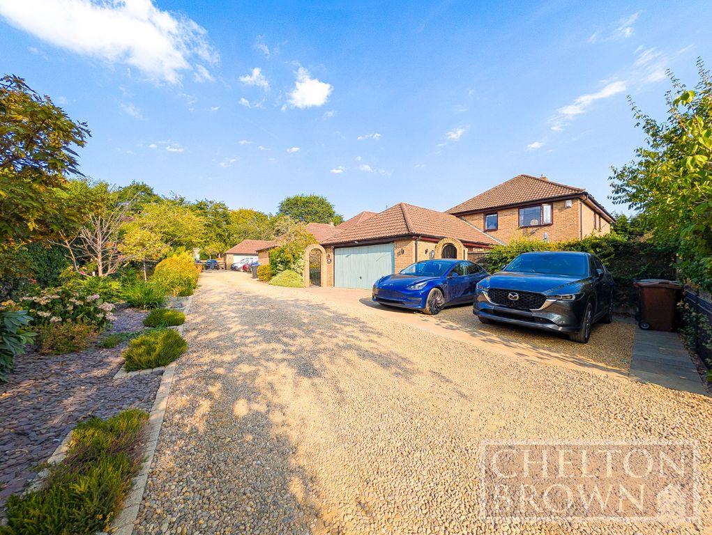 Property photo 1 of 72 Front External