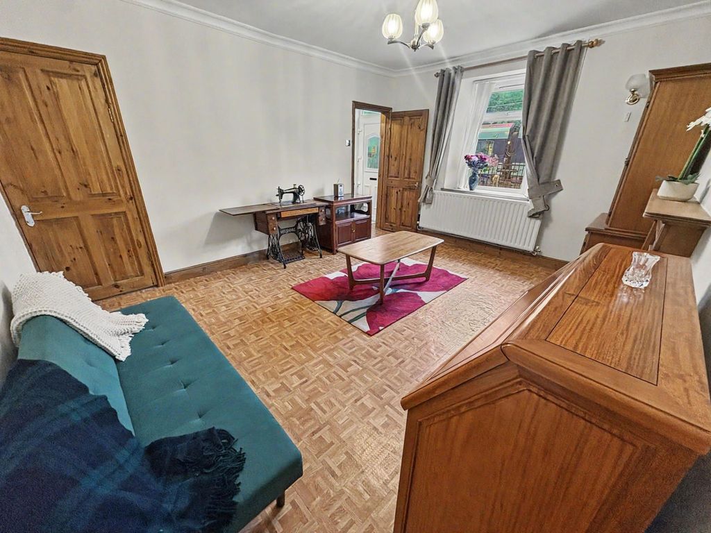 Property photo 2 of 24