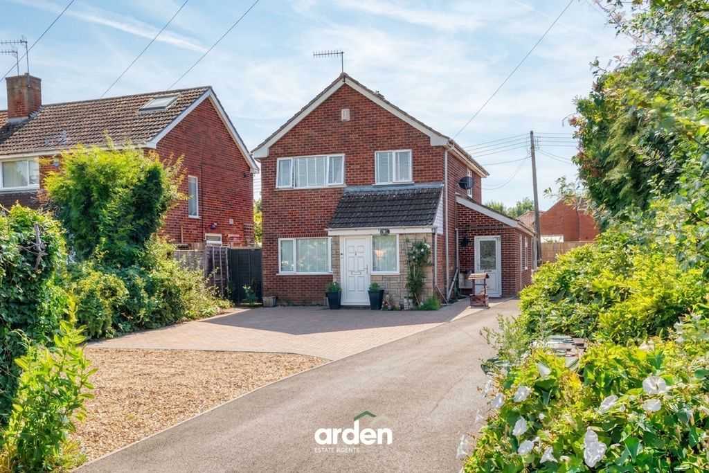Property photo 1 of 18