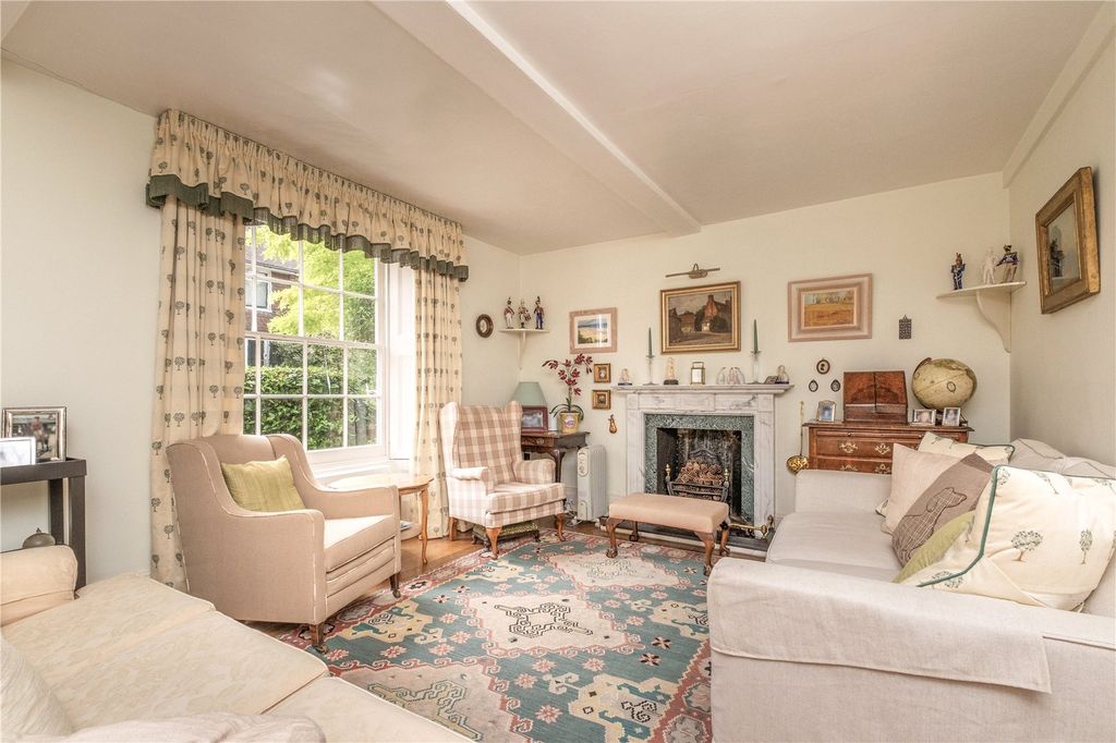 Property photo 3 of 25 Picture No. 03