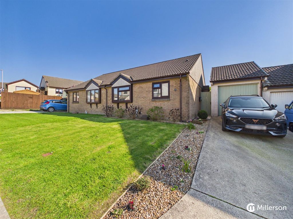 Property photo 1 of 23 Outside