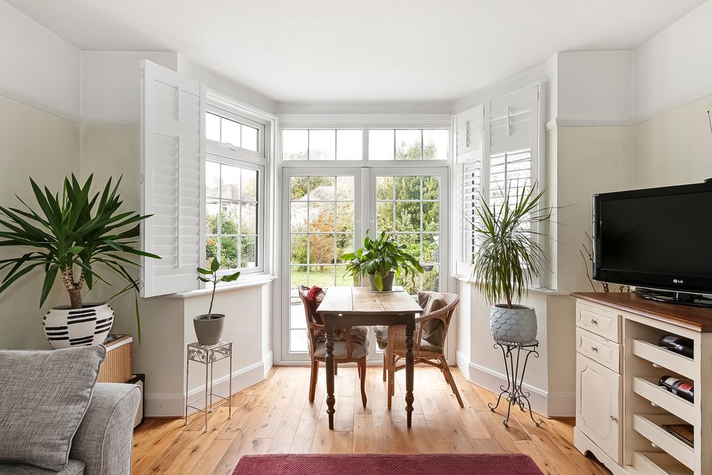 Property photo 3 of 15 R2A0027-4