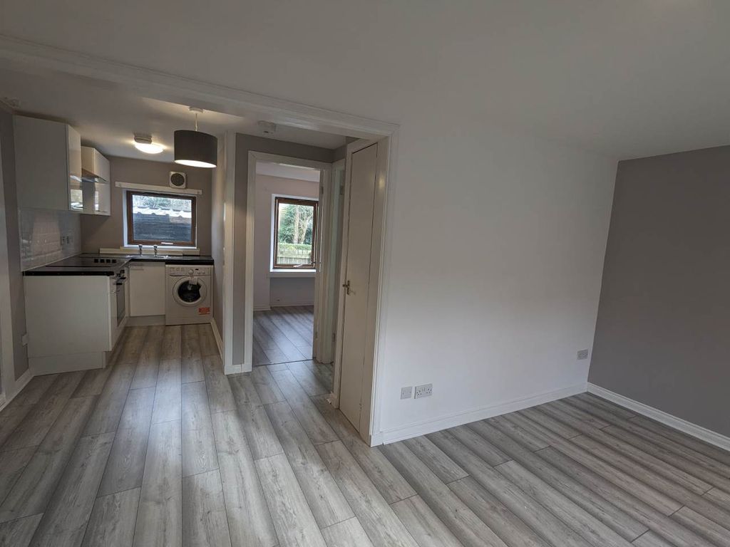 Property photo 2 of 6 Pxl_20240219_113945412