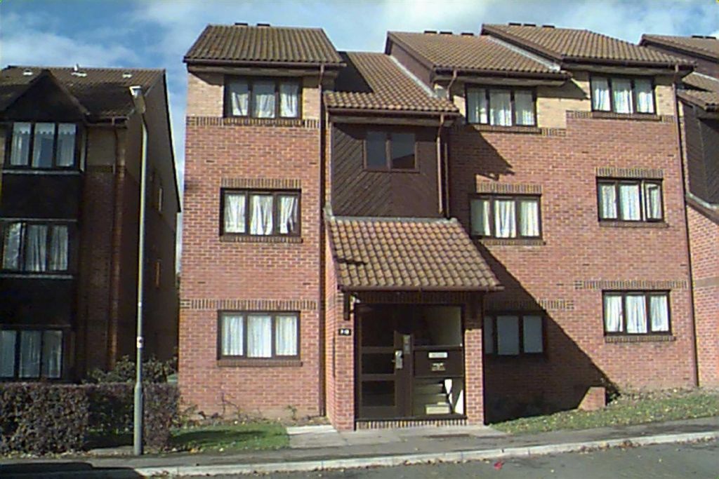 Property photo 1 of 5