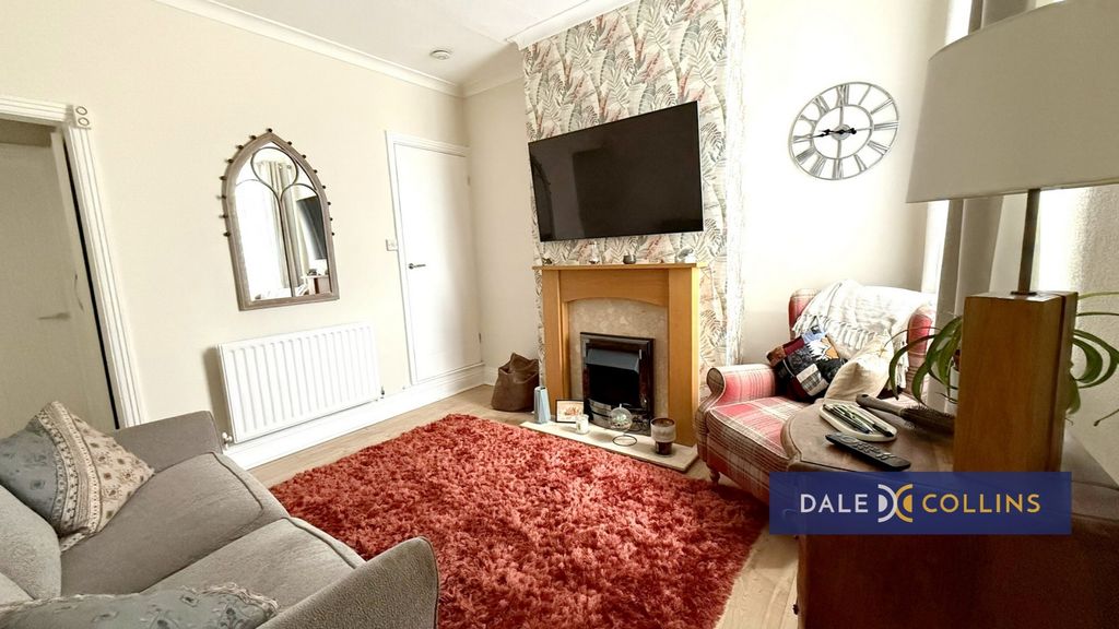 Property photo 3 of 13 Photo 3